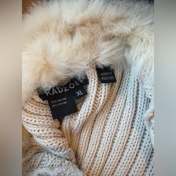 Knit Sweater with Fur Trim - Picture 6 of 6